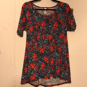 LuLaRoe S Perfect T Top